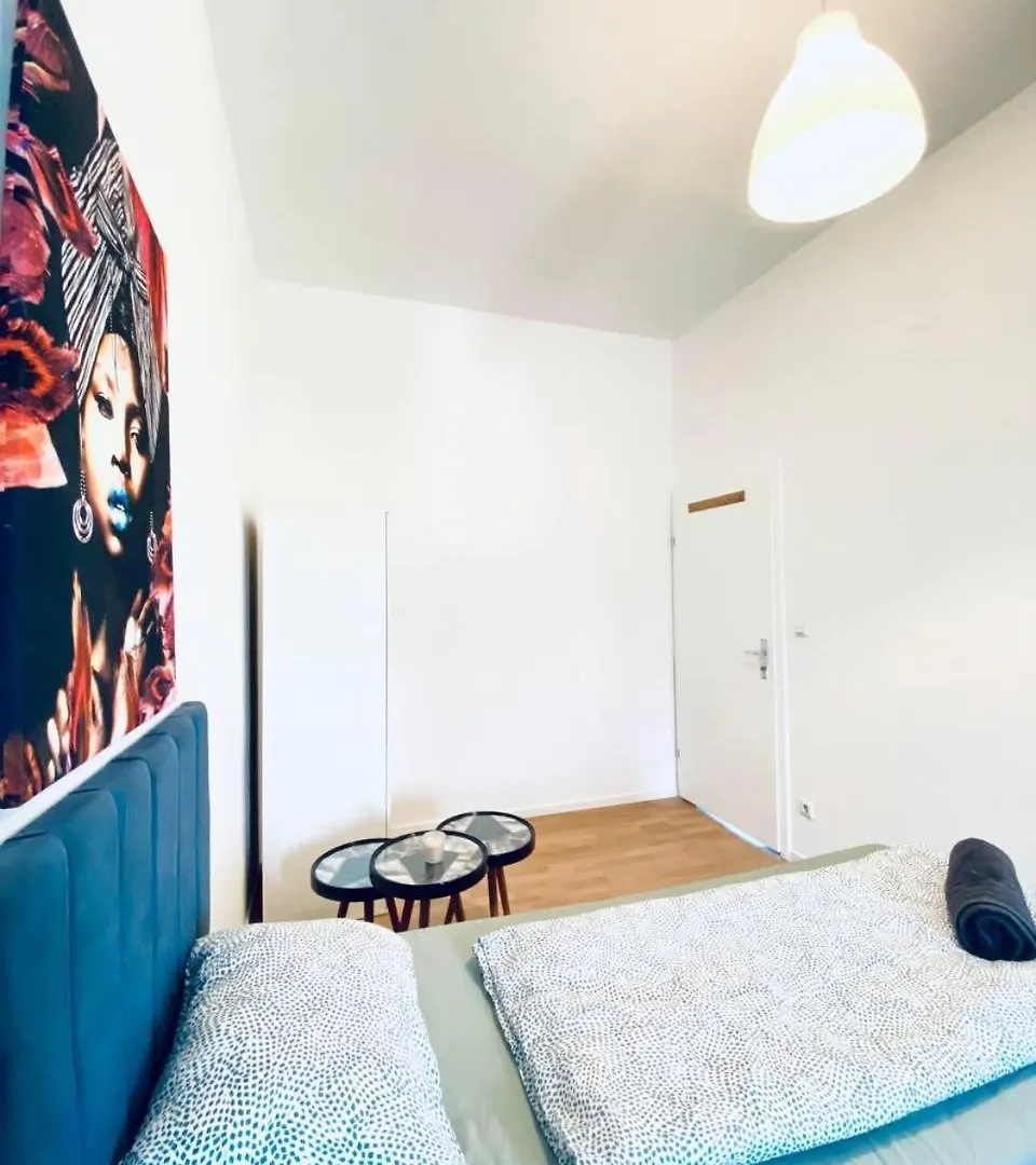 Spacious 4-Bedroom Shared Apartment For Big Groups Vienna