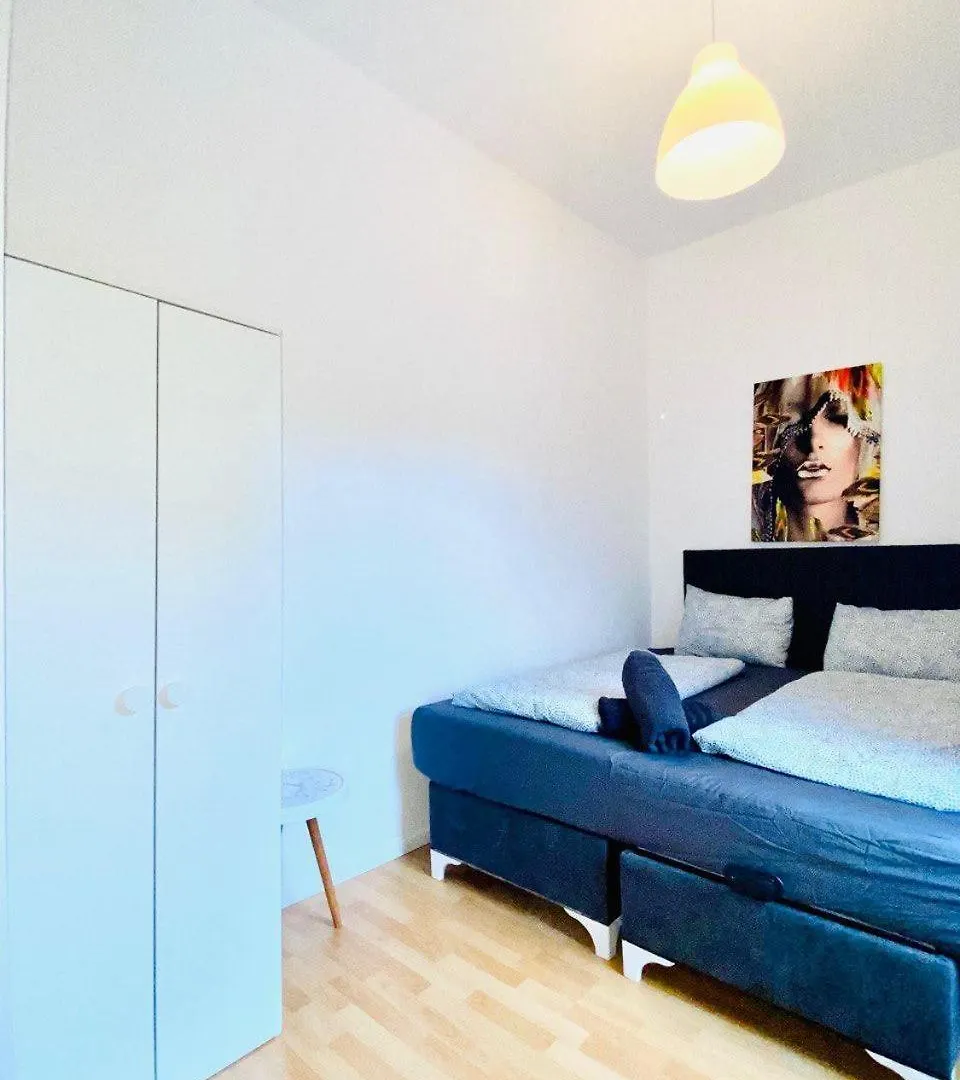 Spacious 4-Bedroom Shared Apartment For Big Groups Vienna Austria